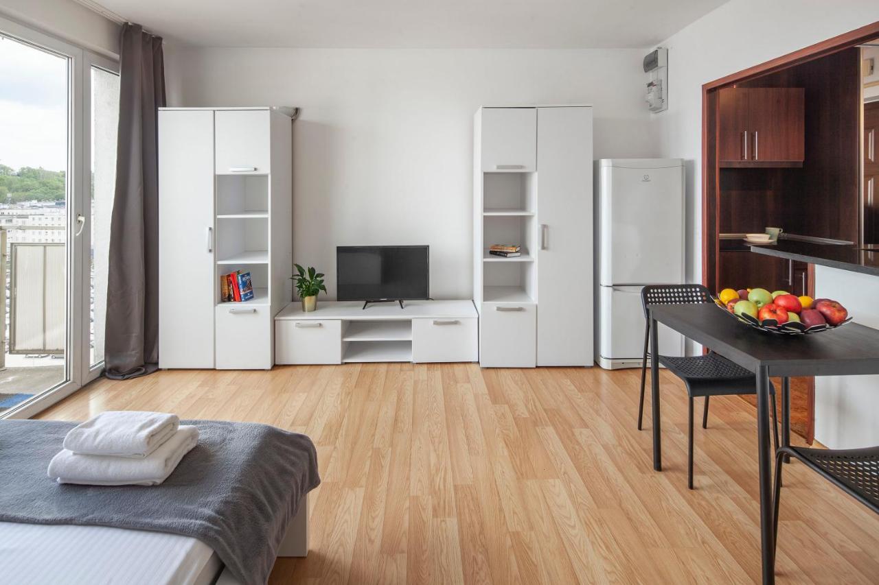 Sleepy3city With Sea View Ii Apartment
